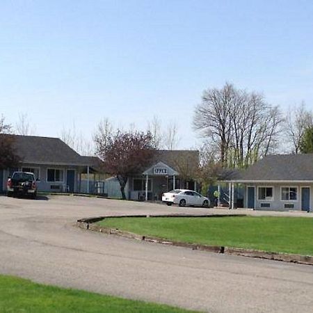 Dollinger'S Motor Inn Albion Esterno foto
