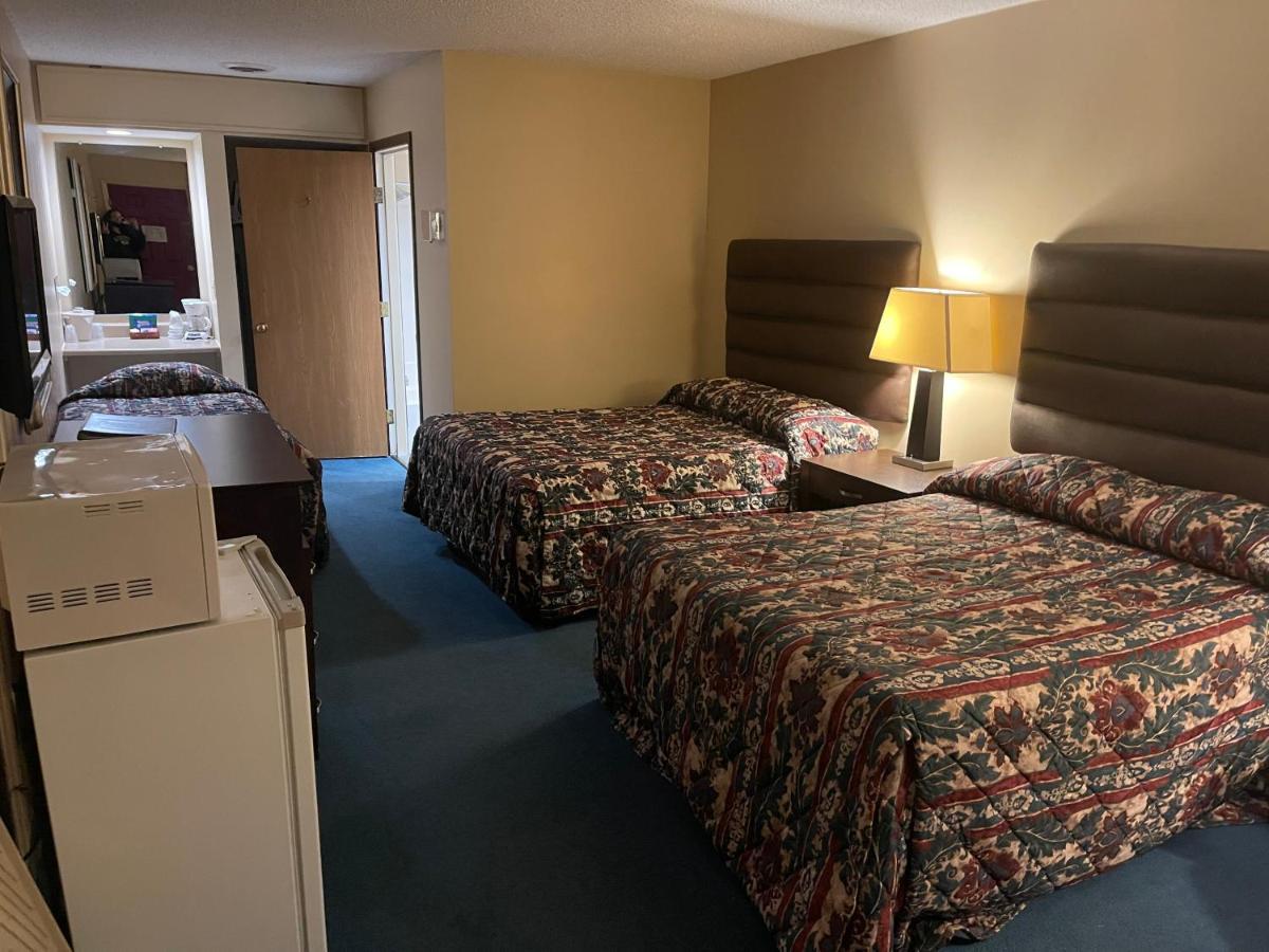 Dollinger'S Motor Inn Albion Esterno foto